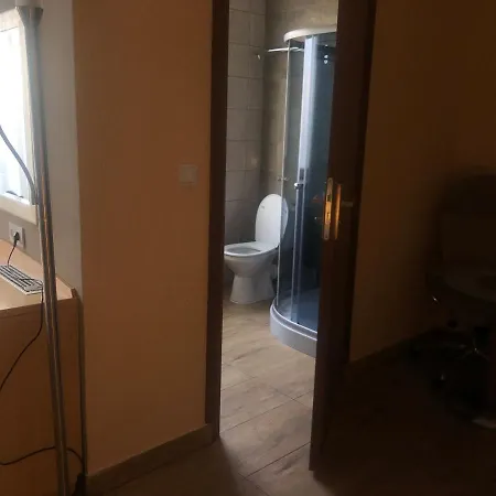 & Genery ホステル ヴァドヴィツェ