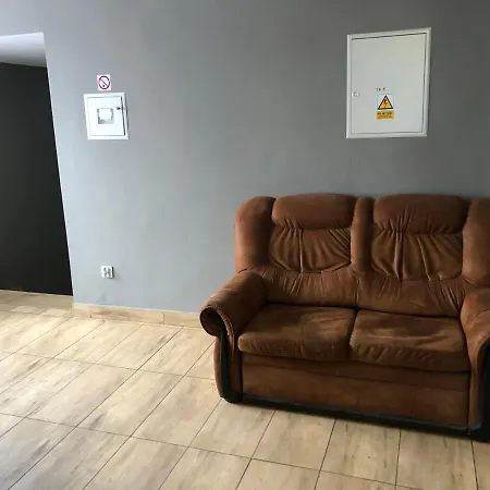 ホステル & Genery *