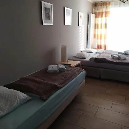 & Genery ホステル *