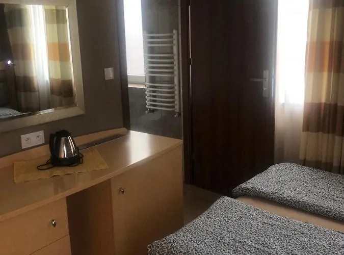 Hostel Wadowice&hostel Genery *