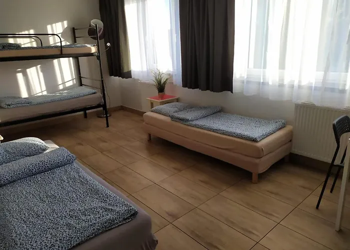 Wadowice&hostel Genery Hostel *